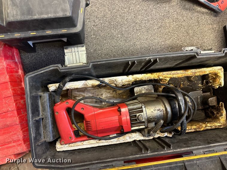 image for item DW4482 Hilti tools