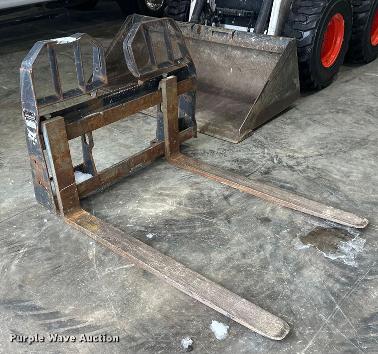 image for item DW4485 Bobcat skid steer forks