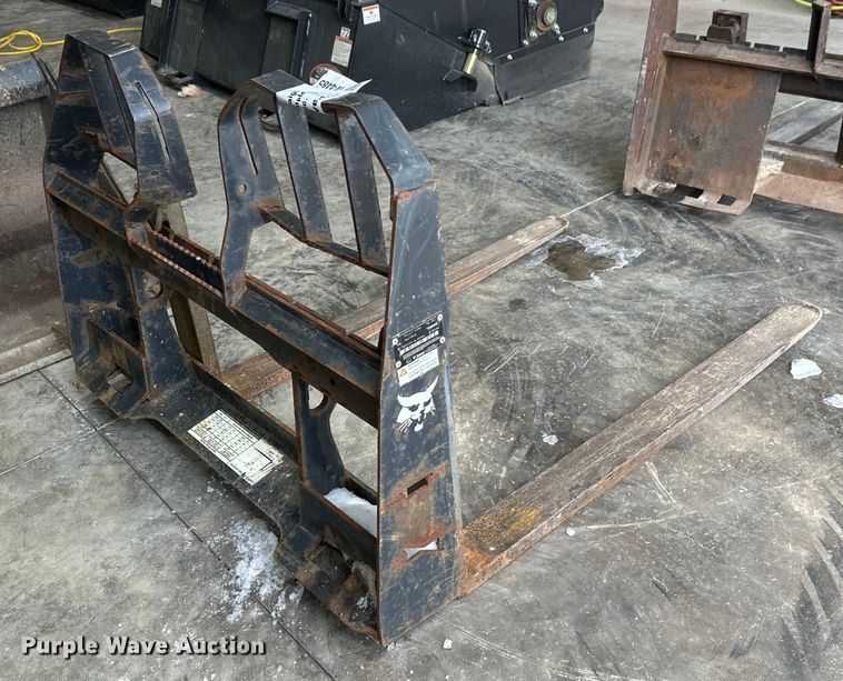 image for item DW4485 Bobcat skid steer forks