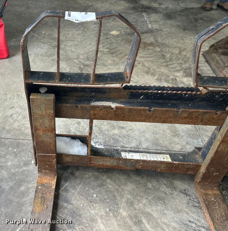 image for item DW4485 Bobcat skid steer forks