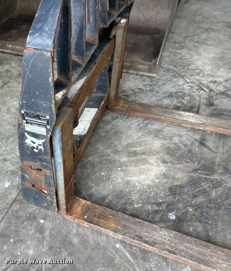 image for item DW4485 Bobcat skid steer forks