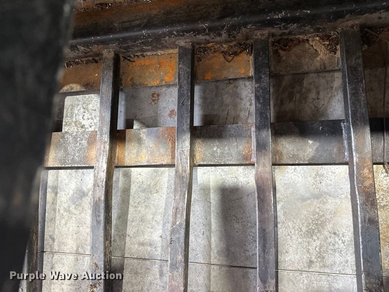 image for item DW4488 Skid steer grapple bucket