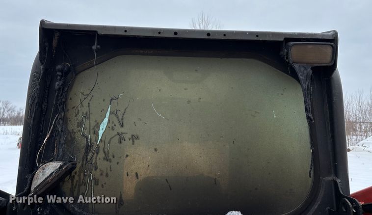 image for item DW7466 2017 Kubota SVL95-2S tracked skid steer loader