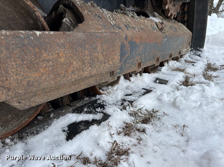 image for item DW7466 2017 Kubota SVL95-2S tracked skid steer loader