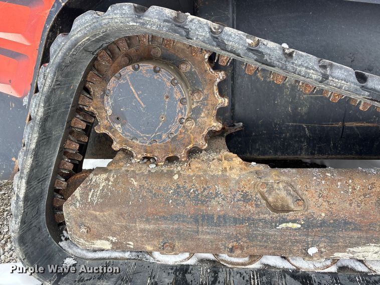 image for item DW7466 2017 Kubota SVL95-2S tracked skid steer loader