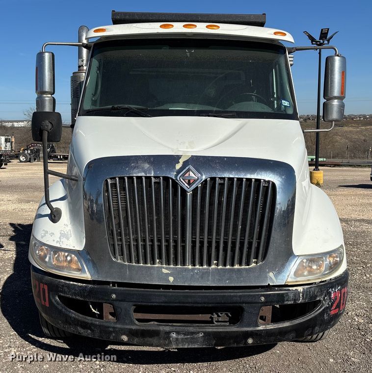 image for item DX5940 2007 International 8600 dump truck