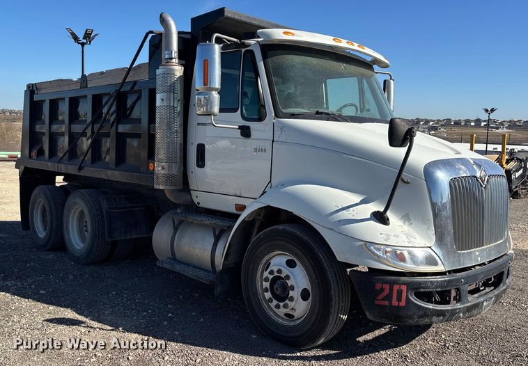 image for item DX5940 2007 International 8600 dump truck
