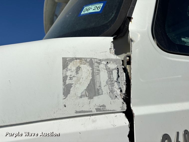 image for item DX5940 2007 International 8600 dump truck