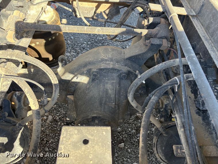 image for item DX5940 2007 International 8600 dump truck