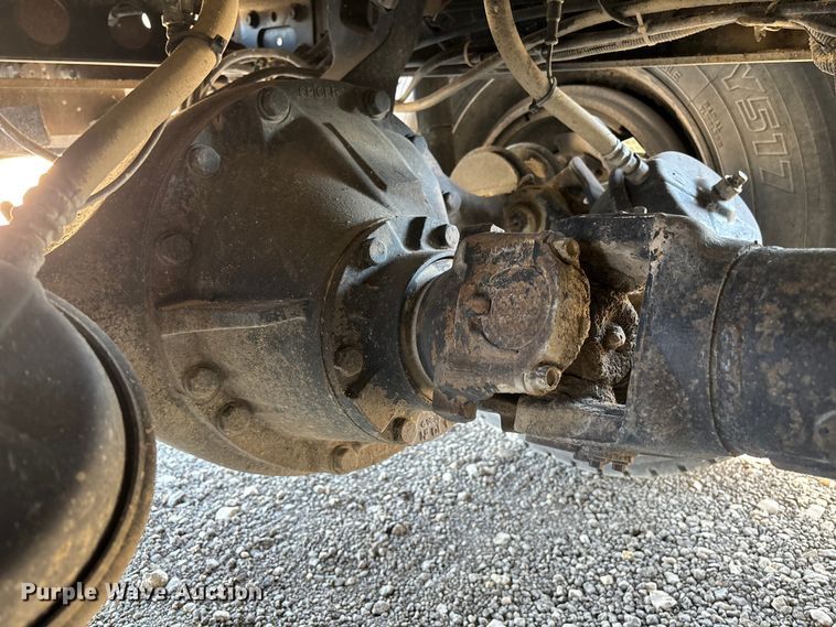 image for item DX5940 2007 International 8600 dump truck