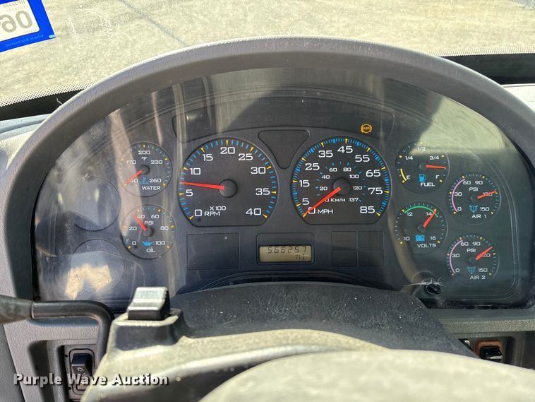 image for item DX5940 2007 International 8600 dump truck