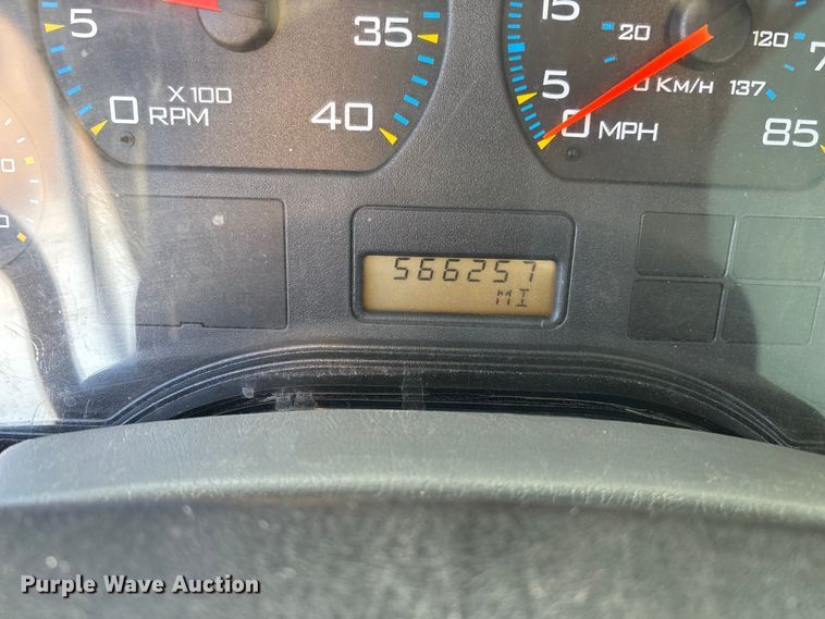 image for item DX5940 2007 International 8600 dump truck