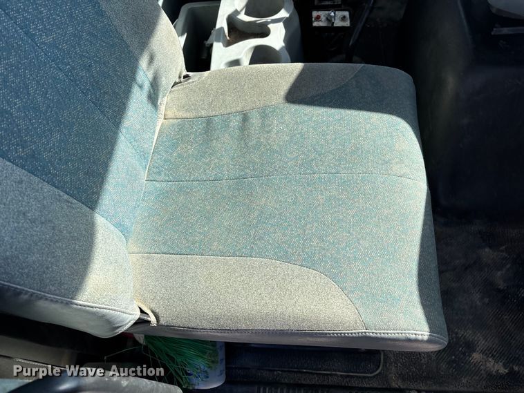 image for item DX5940 2007 International 8600 dump truck