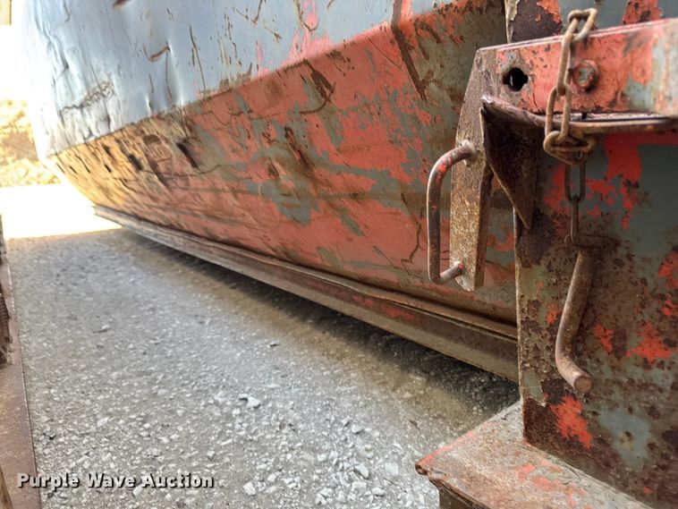 image for item EA2283 Roll-off container