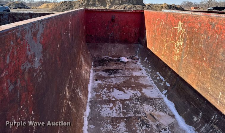 image for item EA2283 Roll-off container