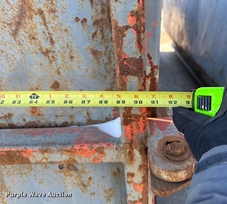 image for item EA2283 Roll-off container