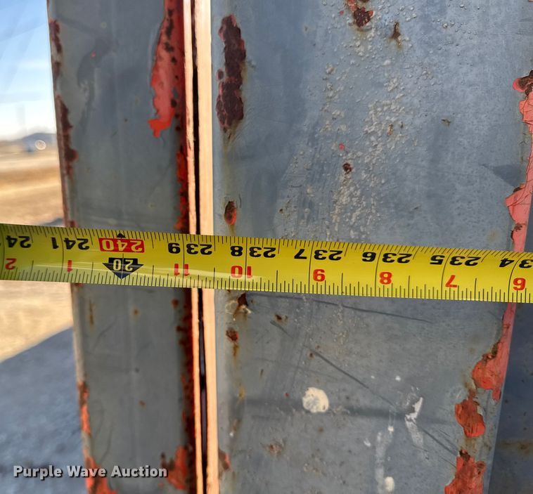 image for item EA2283 Roll-off container