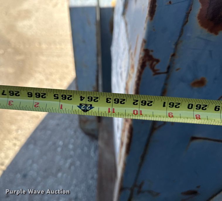 image for item EA2284 Roll-off container