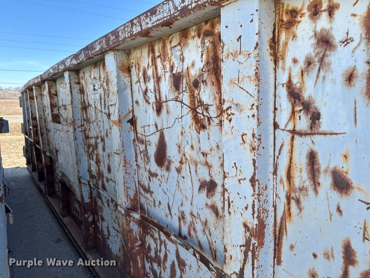 image for item EA2285 Roll-off container