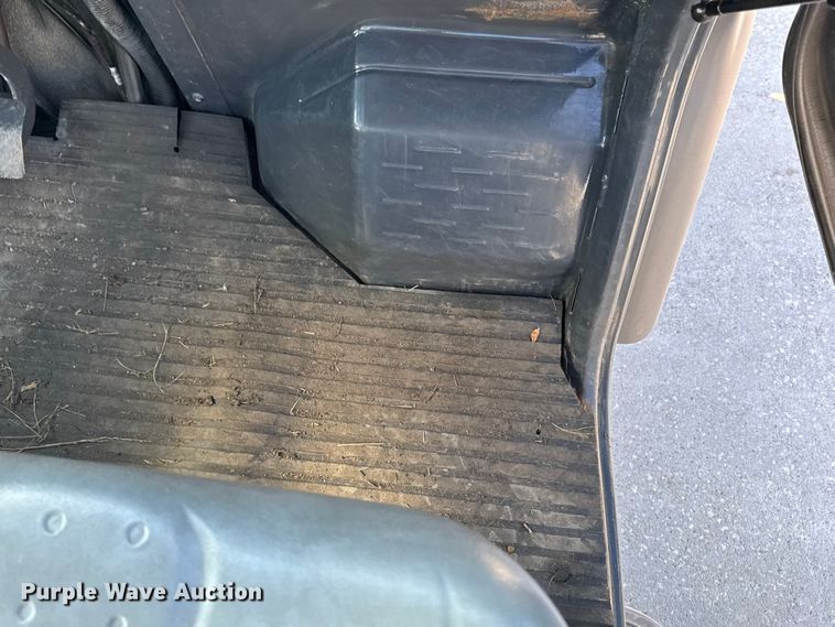 image for item EA2286 2012 Kubota RTV1100 utility vehicle