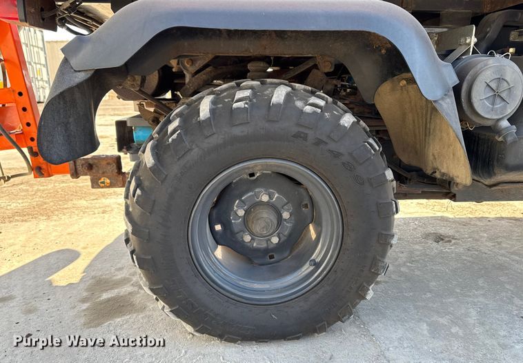 image for item EA2286 2012 Kubota RTV1100 utility vehicle