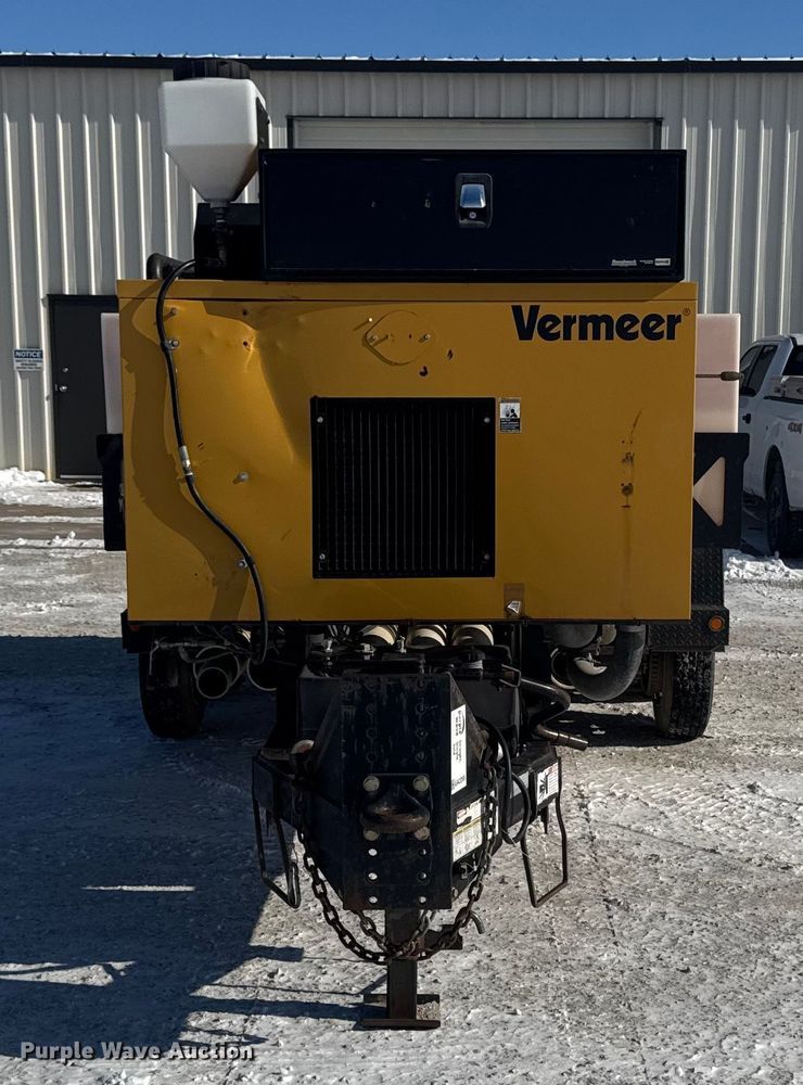 image for item EA2295 2013 Vermeer V800LE-HD vacuum trailer