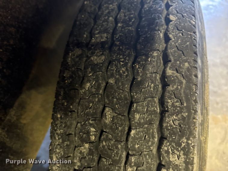 image for item EA2295 2013 Vermeer V800LE-HD vacuum trailer