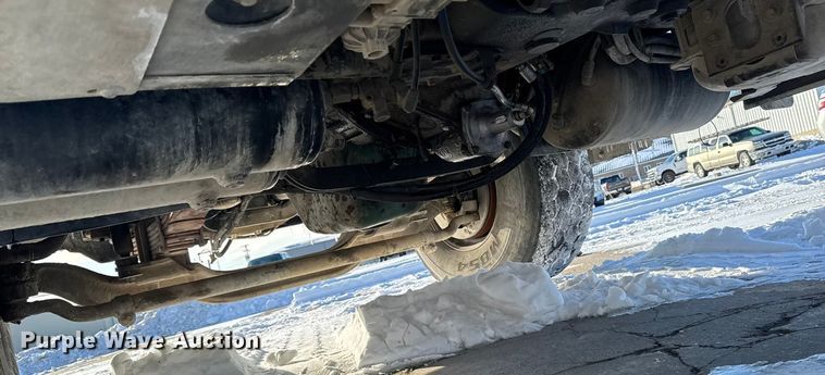 image for item EA2296 2012 Volvo Truck VHD ready mix truck