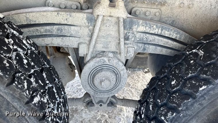 image for item EA2296 2012 Volvo Truck VHD ready mix truck