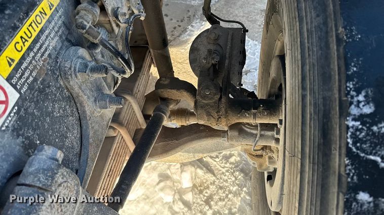 image for item EA2296 2012 Volvo Truck VHD ready mix truck