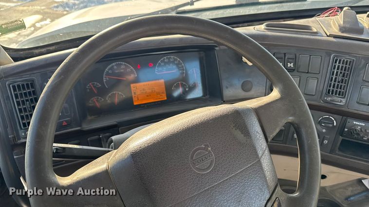 image for item EA2296 2012 Volvo Truck VHD ready mix truck