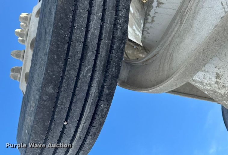 image for item EA2296 2012 Volvo Truck VHD ready mix truck