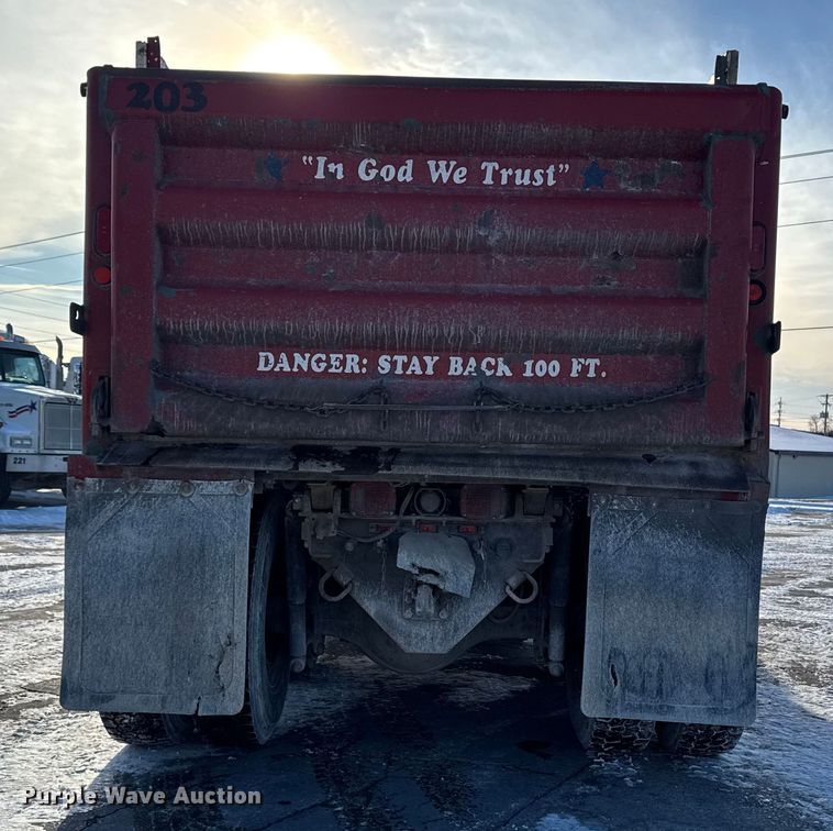 image for item EA2297 2001 Sterling Truck L9500 Series dump truck