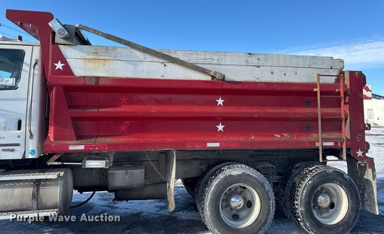 image for item EA2297 2001 Sterling Truck L9500 Series dump truck