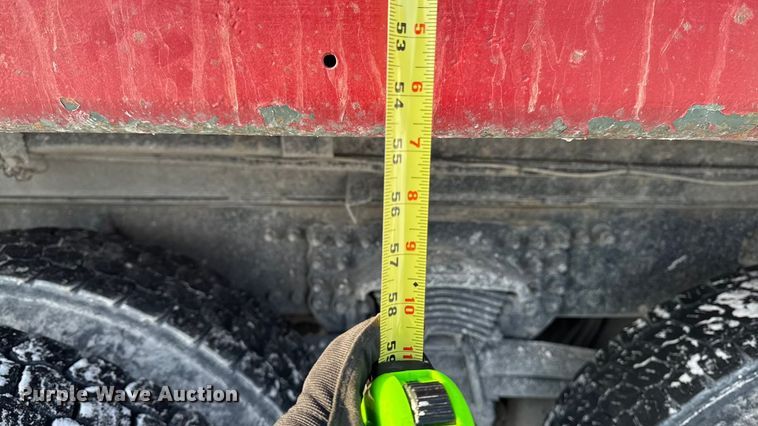 image for item EA2297 2001 Sterling Truck L9500 Series dump truck