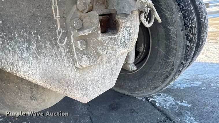 image for item EA2297 2001 Sterling Truck L9500 Series dump truck