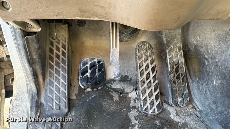 image for item EA2297 2001 Sterling Truck L9500 Series dump truck