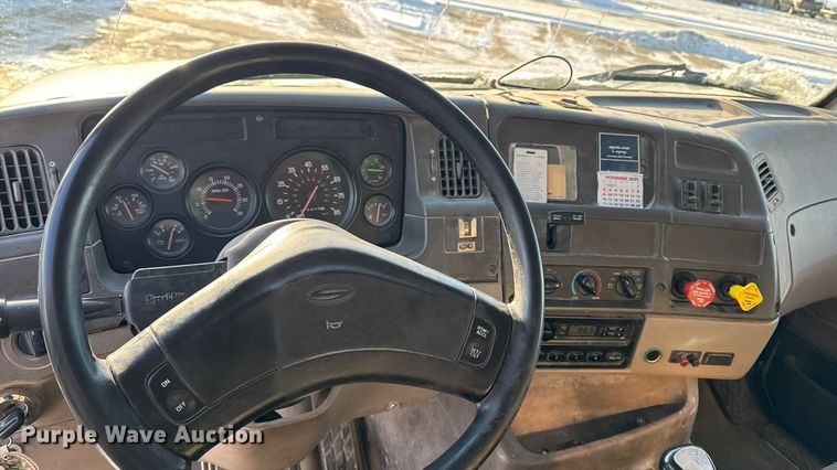 image for item EA2297 2001 Sterling Truck L9500 Series dump truck