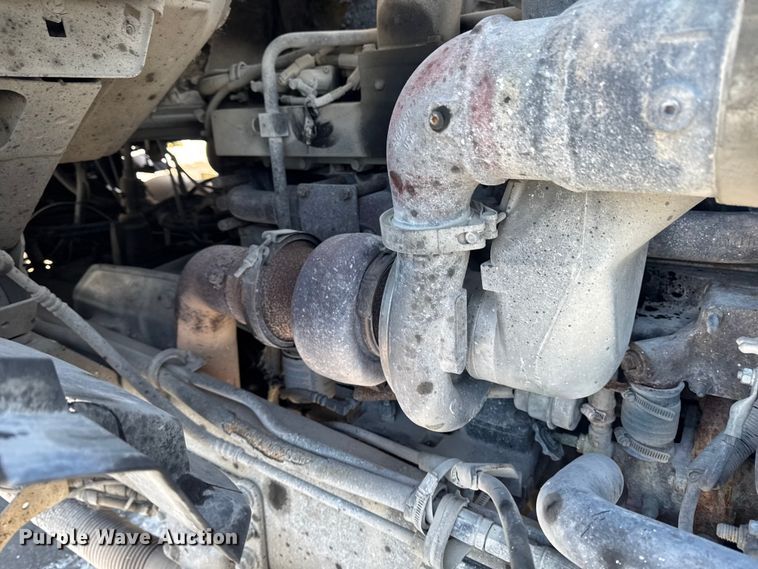 image for item EA2297 2001 Sterling Truck L9500 Series dump truck