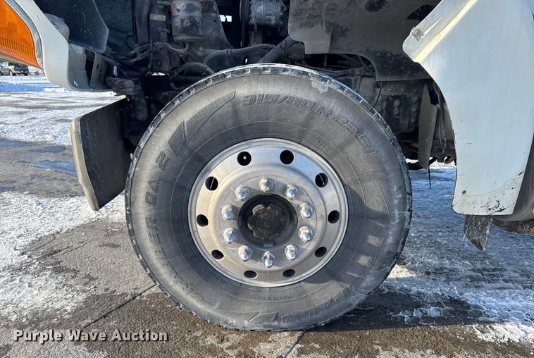 image for item EA2297 2001 Sterling Truck L9500 Series dump truck