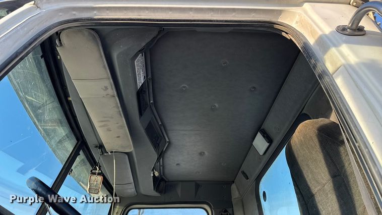 image for item EA2299 2006 Western Star 4900 ready mix truck