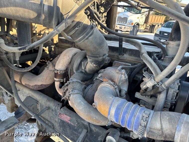 image for item EA2299 2006 Western Star 4900 ready mix truck