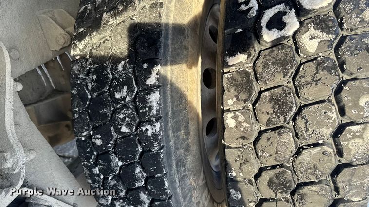 image for item EA2299 2006 Western Star 4900 ready mix truck