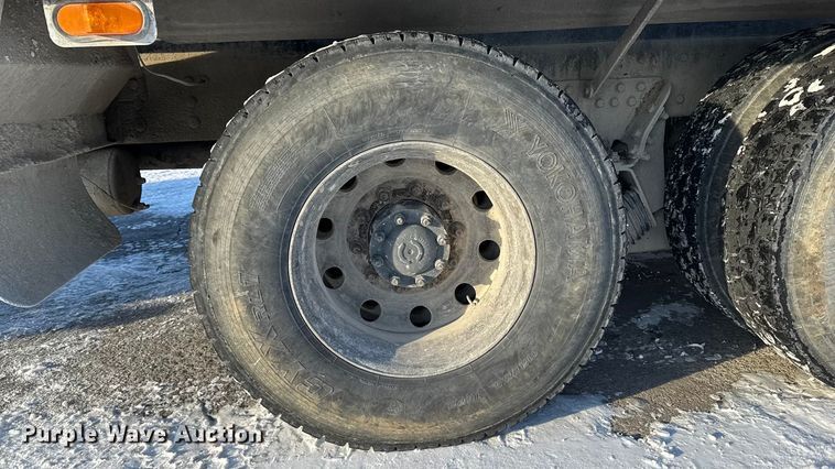 image for item EA2299 2006 Western Star 4900 ready mix truck