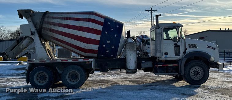 image for item EA2300 2007 Mack CT Granite ready mix truck