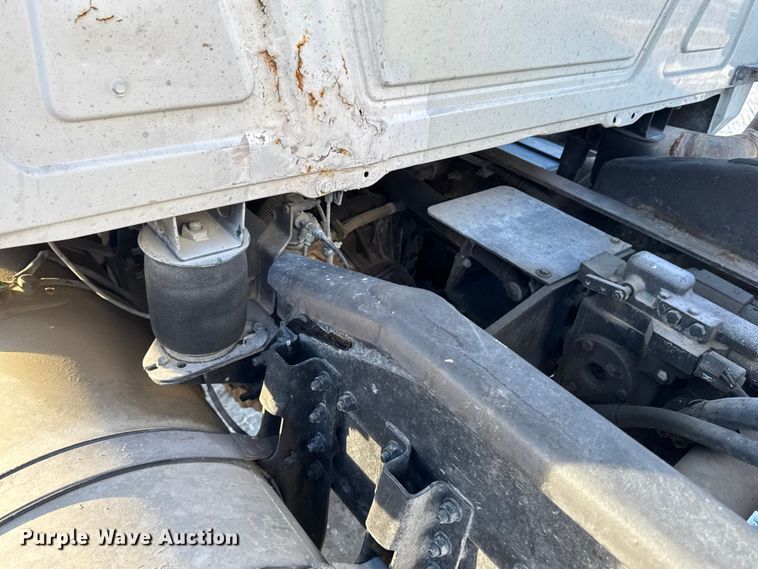 image for item EA2300 2007 Mack CT Granite ready mix truck