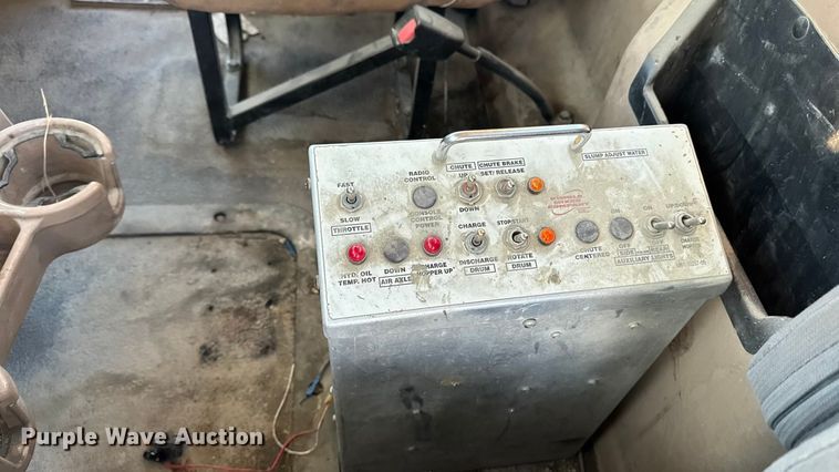 image for item EA2300 2007 Mack CT Granite ready mix truck