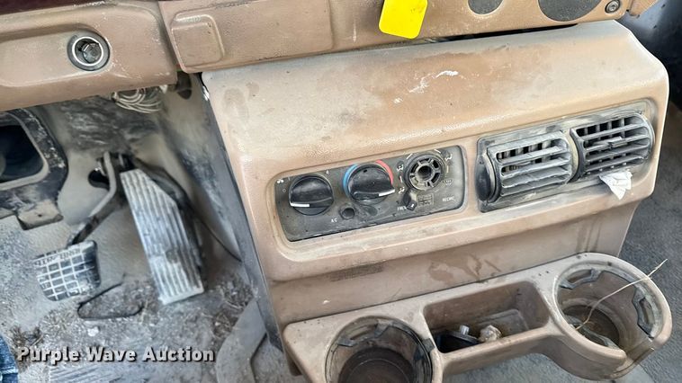 image for item EA2300 2007 Mack CT Granite ready mix truck