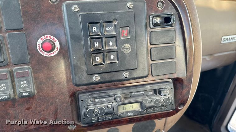 image for item EA2300 2007 Mack CT Granite ready mix truck