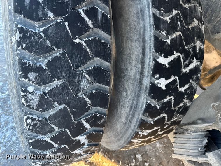 image for item EA2300 2007 Mack CT Granite ready mix truck